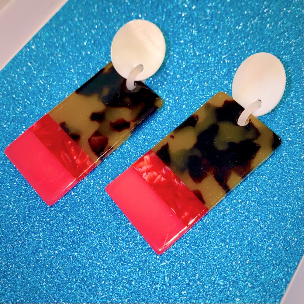 Color Block Tortoiseshell Mother of Pearl Earrings